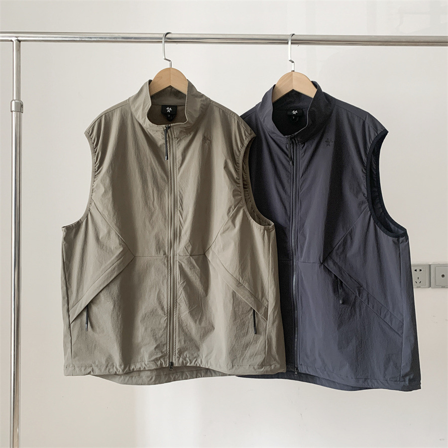 Goldwin Waterproof Windproof T - Leather Work Jacket 评论和价格