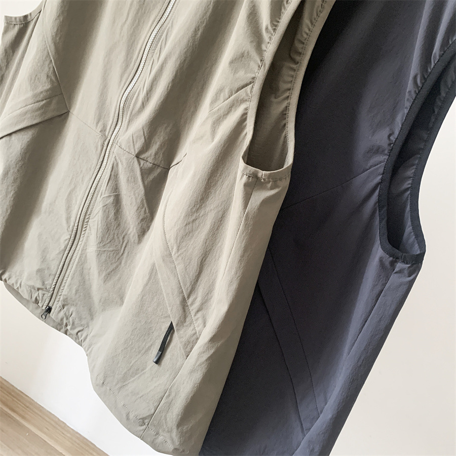 Goldwin Waterproof Windproof T - Leather Work Jacket 评论和价格